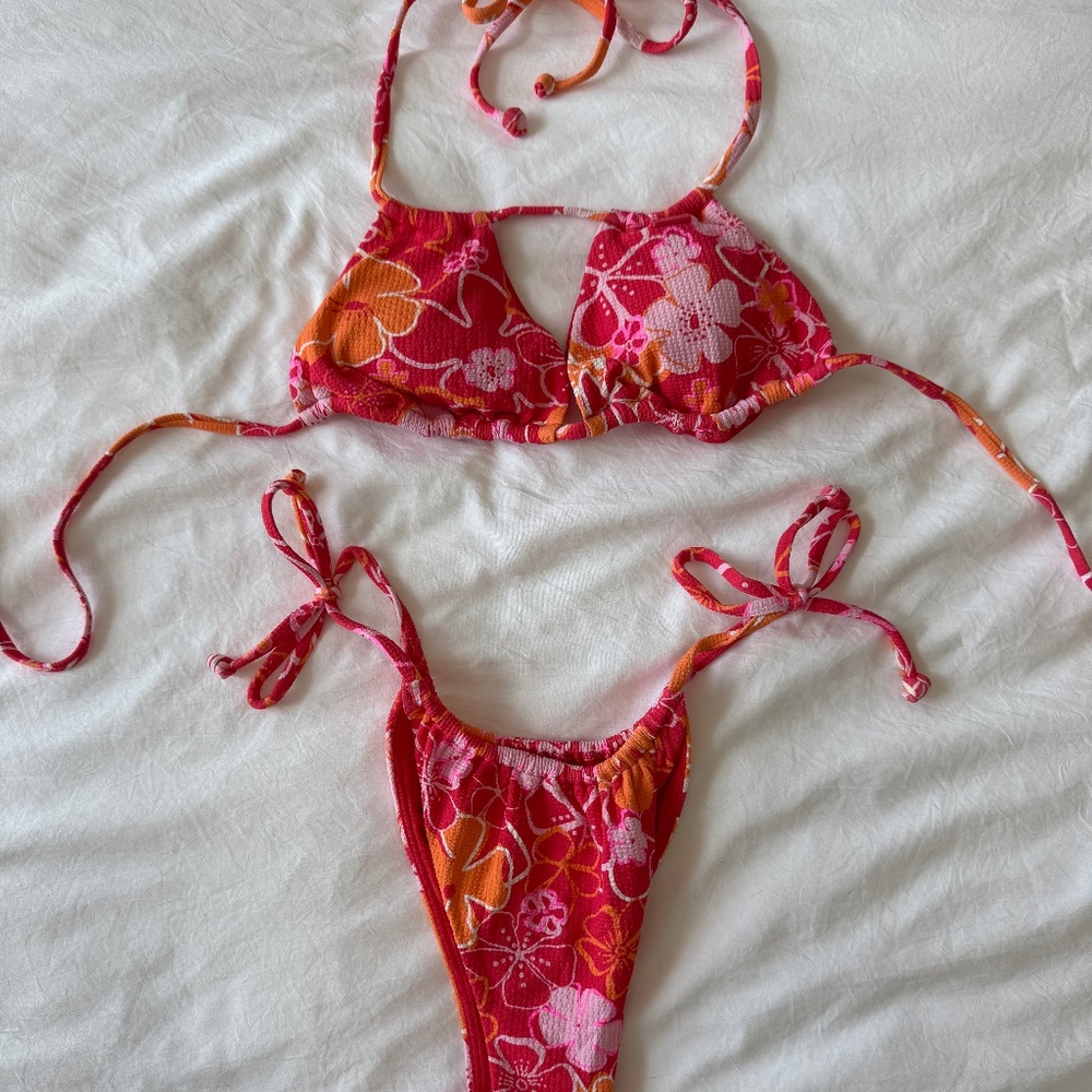 Roxy Bikini